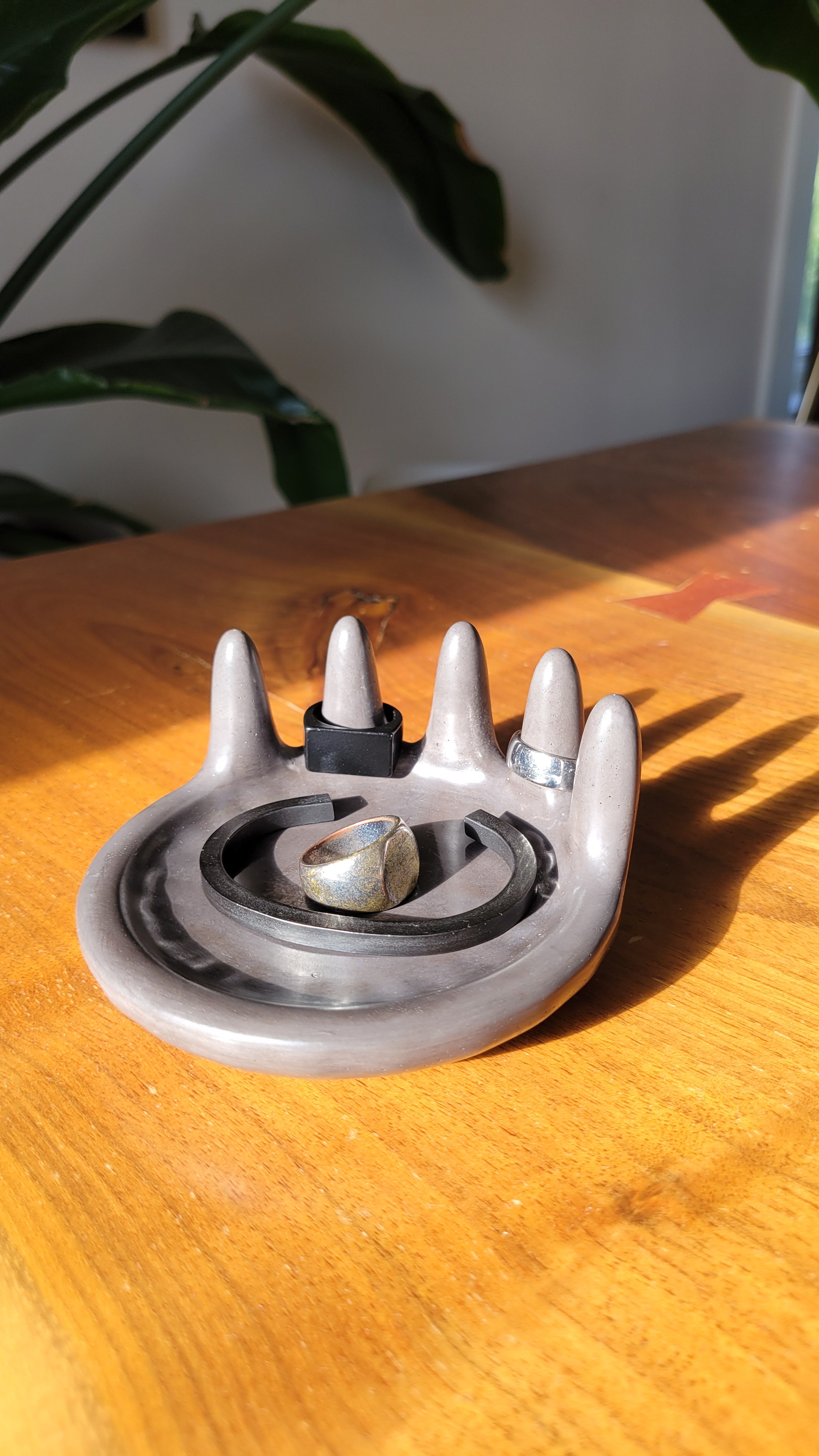 Object #21 - Quirky Ring Holder